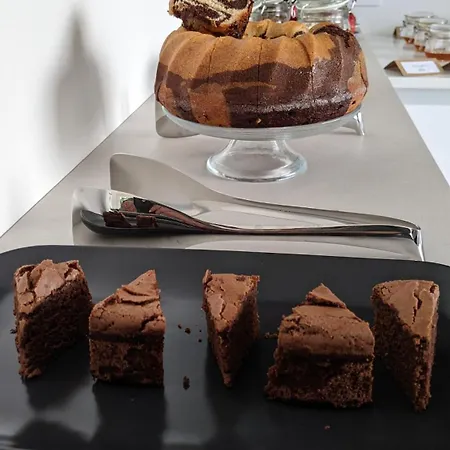 El Zhigol Bed and Breakfast 4*