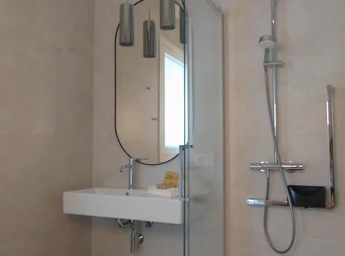 El Zhigol Bed & Breakfast 4*